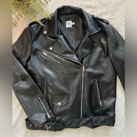 Princess Polly Black Faux Leather Jacket - Picture 3 of 10
